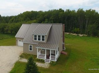 11 Applegate Ln, Wilton, ME 04294