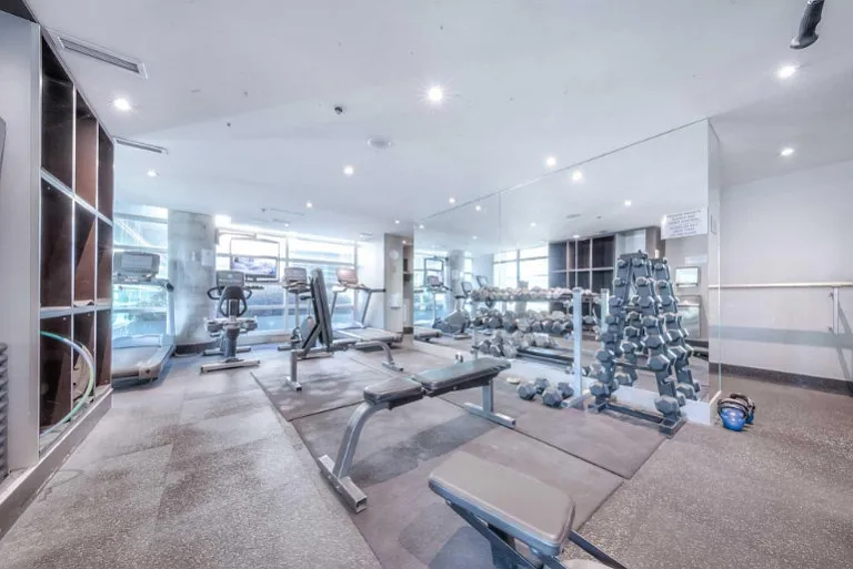 81 Navy Wharf Ct — Photo 13