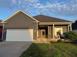 7034 Stone Meade Ct, Bowling Green, KY 42101