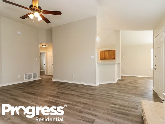 4th image of 2708 Sagehill Dr