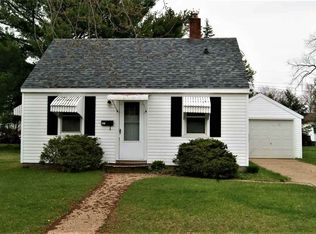 921 14th St S, Wisconsin Rapids, WI 54494