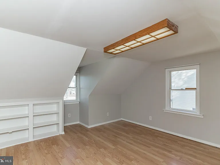 25 Birch Ave — Photo 19