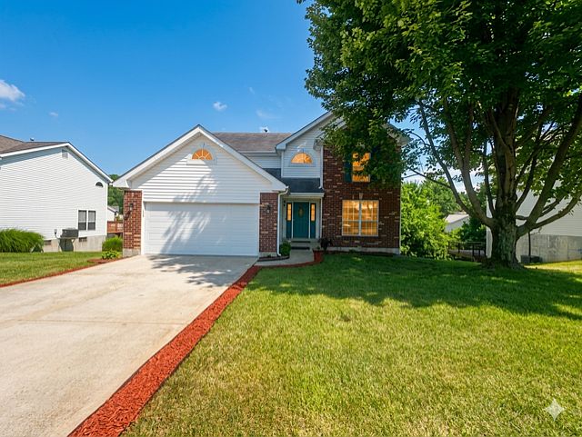 2nd image of 106 Sheffield Ct