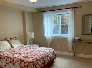 (Undisclosed Address), North Vancouver, BC V7N 1N2