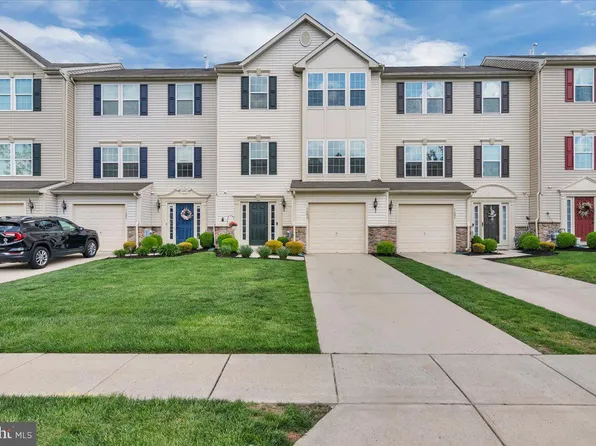 1604 Exposition Dr, Williamstown, NJ 08094