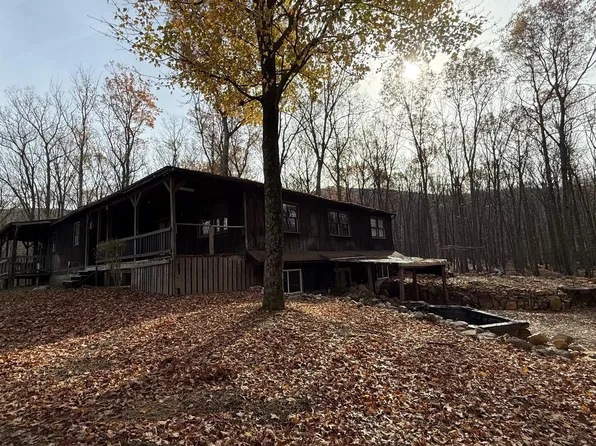 128 Timber Ridge Rd, Wardensville, WV 26851