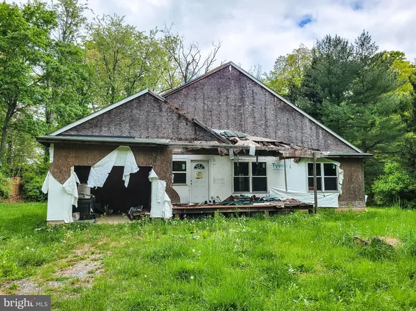 22509 Hawlings River Rd, Gaithersburg, MD 20882