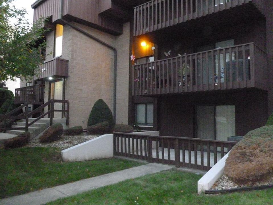 1st image of 103 Caterpillar Dr APT 1B