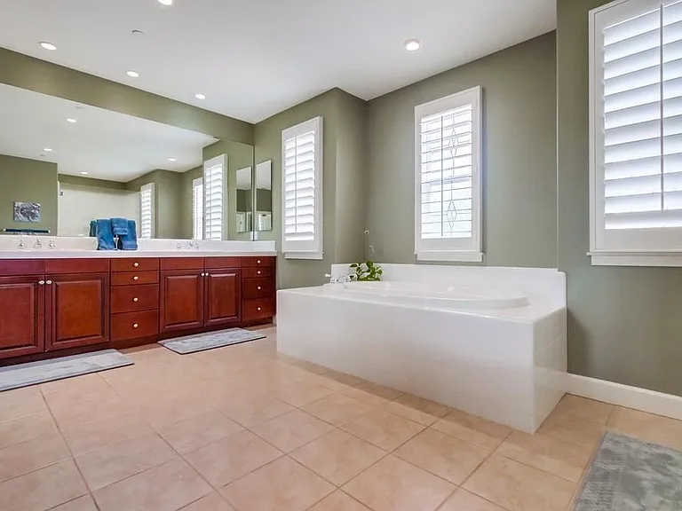 9673 Deer Trail Dr — Photo 33