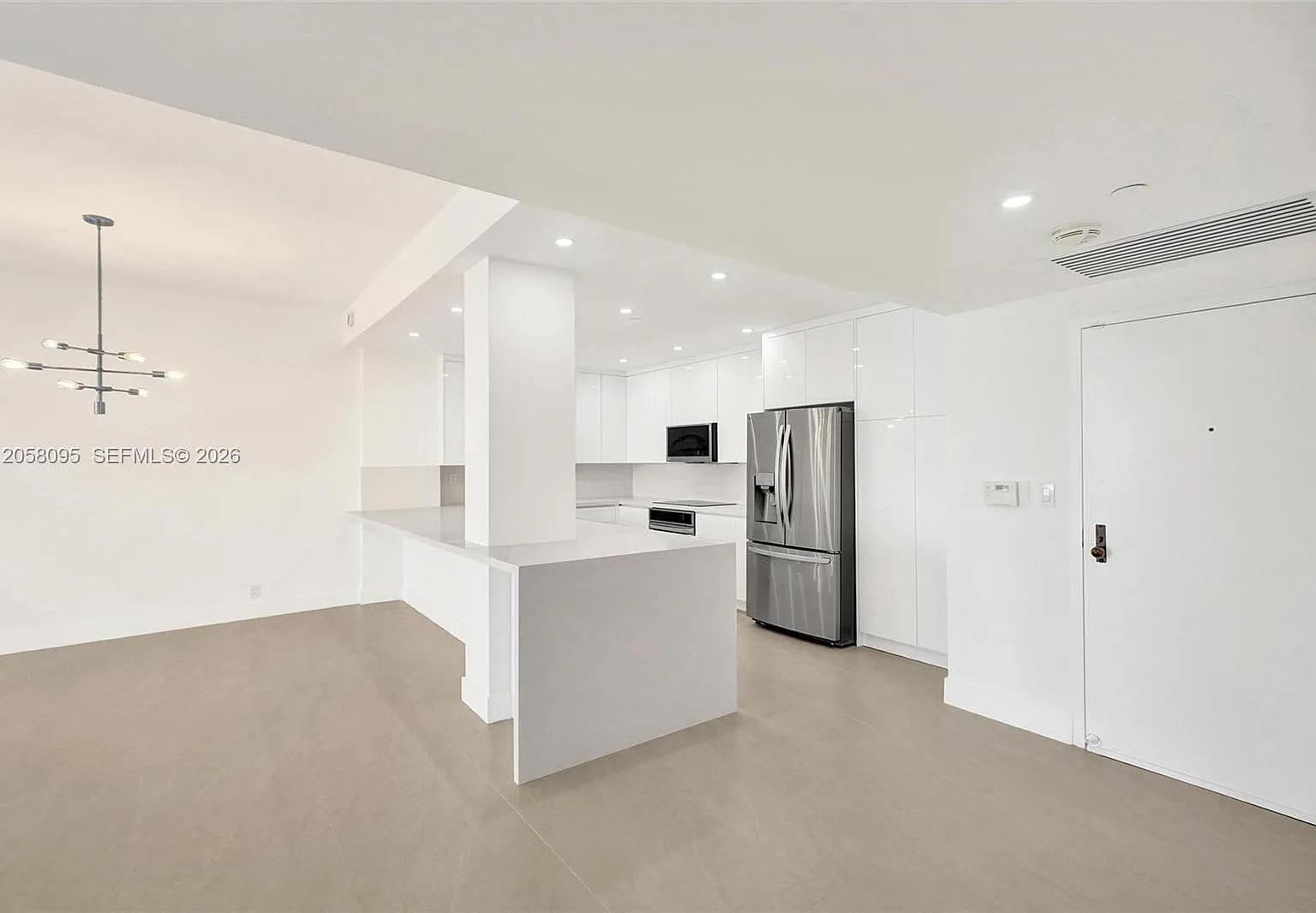 Key Colony No 2 Condo — Photo 2