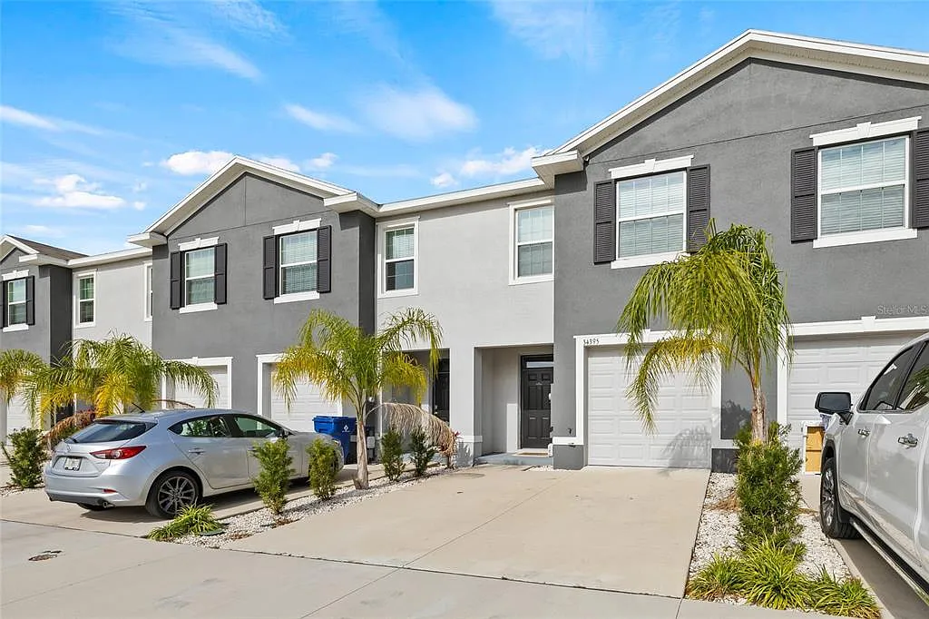 3 bed, 2.5 bath, 1673 sqft, $2,200 — Photo 4