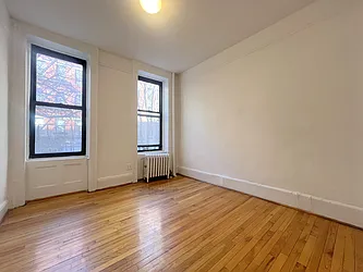 Rented by Smart City Real Estate LLC