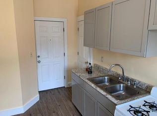 300 60th St APT 4, Kenosha, WI 53140