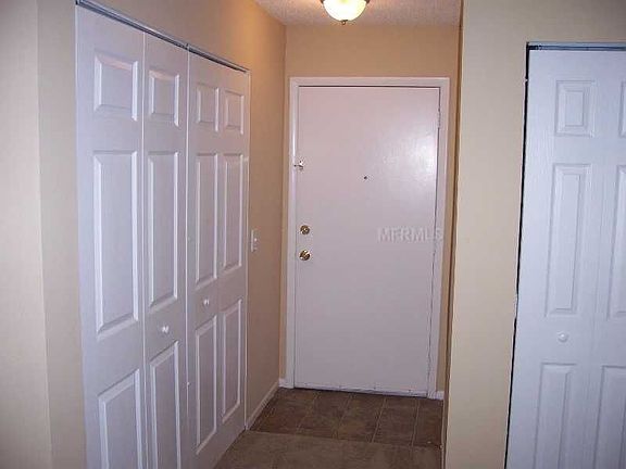 3rd image of 650 Kenwick 202 Cir