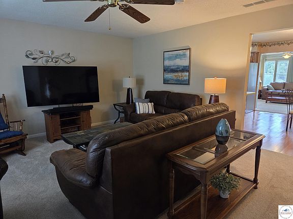 5th image of 1745 E Timber Ridge Dr