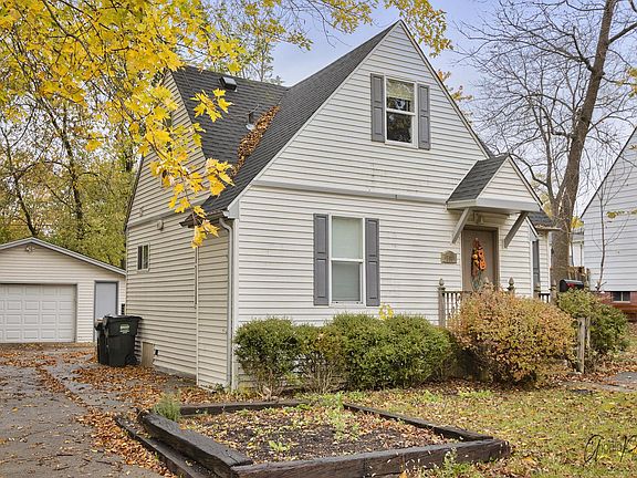 2nd image of 308 N Prospect Dr