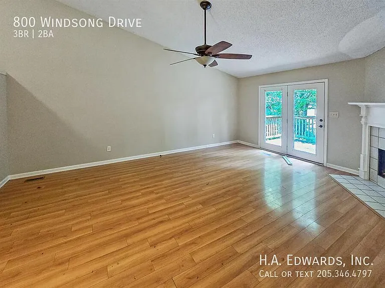 800 Windsong Dr — Photo 2