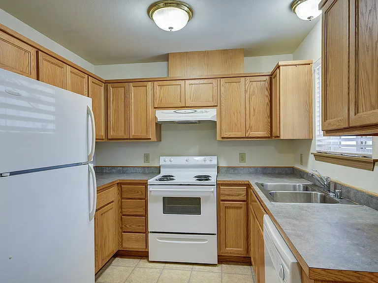 M0833 Arbor Terrace Condo's — Photo 22