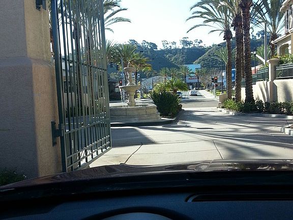 2nd image of 930 Camino De La Reina Unit 69