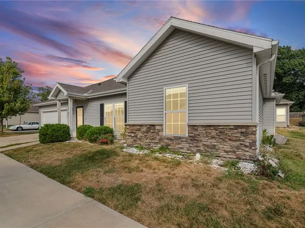 837 NE 66th St, Gladstone, MO 64118