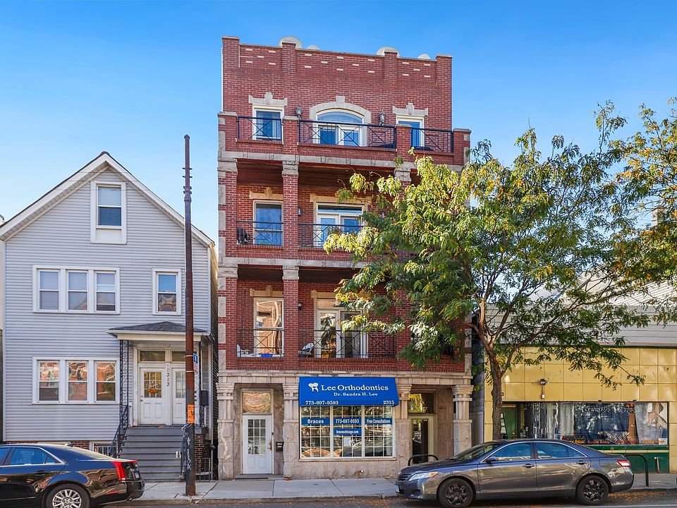 1st image of 2317 W Belmont Ave Unit 3
