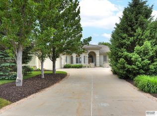 2028 S 189th Cir, Omaha, NE 68130