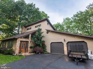 507 Valley Dr, Harrisburg, PA 17112