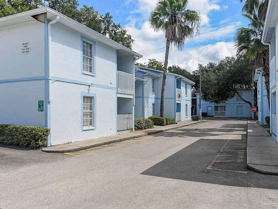 Columbia Park Apartments