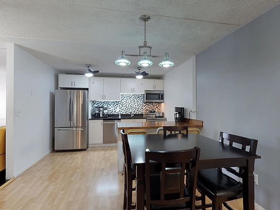 2nd image of 1050 N Farnsworth Ave APT 209