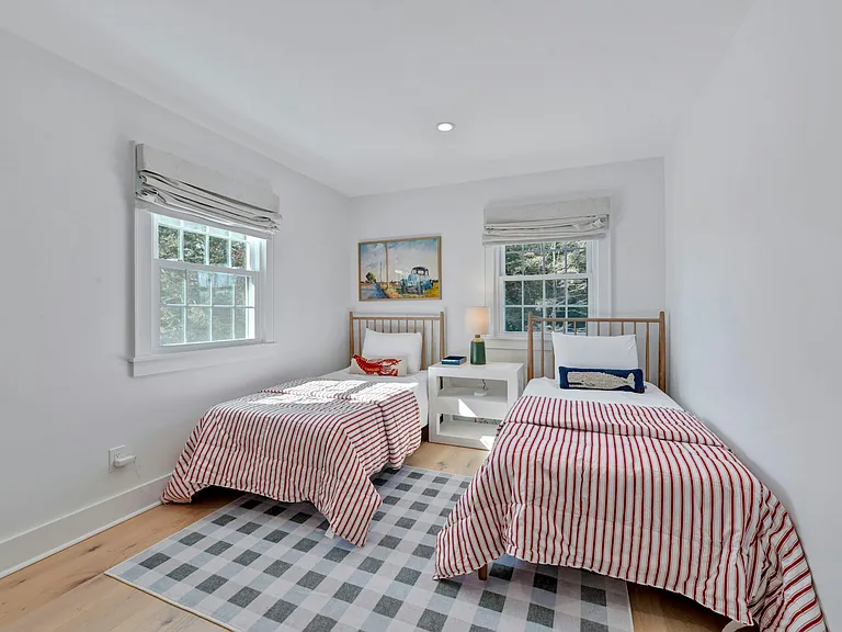 110 Sleepy Hollow Ln — Photo 26