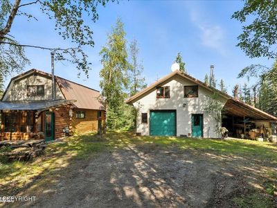 37360 Golden Ct, Sterling, AK, 99672