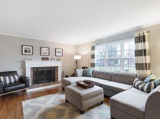 1176 Kingsdale Ter, Columbus, OH 43220