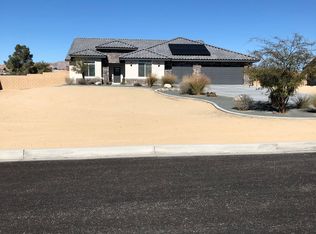 17902 Branding Iron Rd, Apple Valley, CA 92307