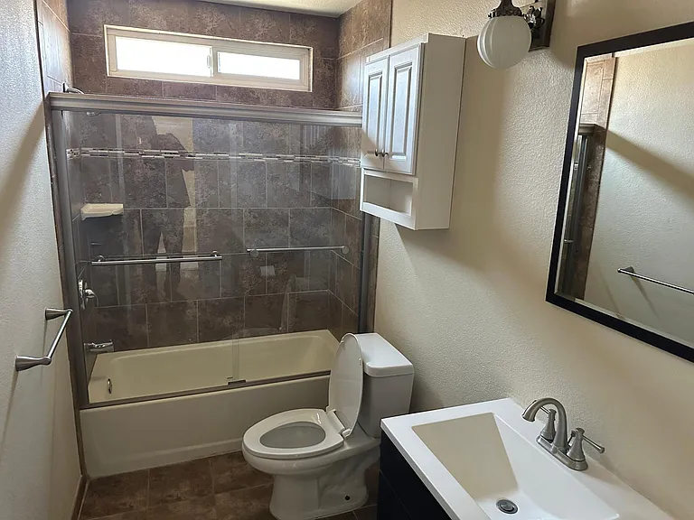 7619 Memory Dr — Photo 9