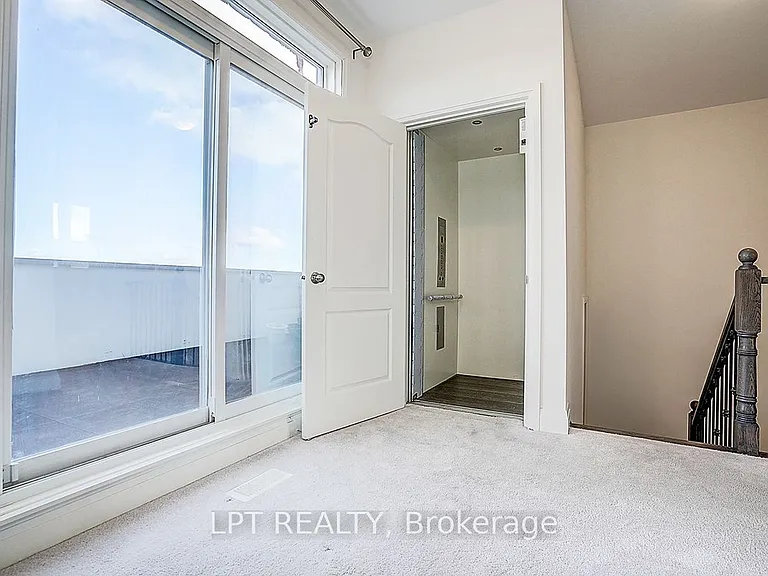 84 William Saville St — Photo 33