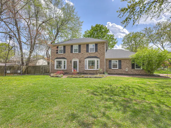 301 Jennette Pl, Franklin, TN 37064