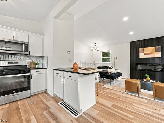 5th image of 1159 Jeanie J Ave