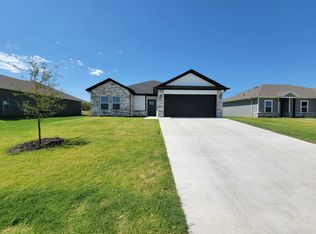 3616 Skylane Ave, Corsicana, TX 75110