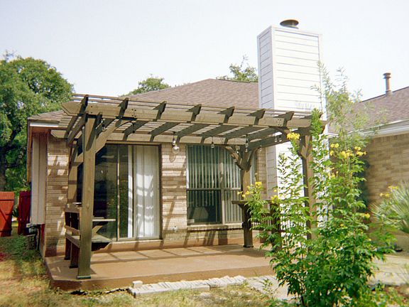 5th image of 1523 Saxonhill Dr