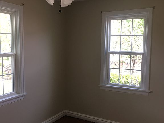 5th image of 9207 Pavia Ave