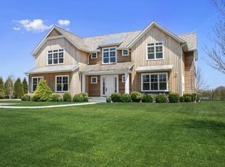 971 Deerfield Rd, Water Mill, NY 11976