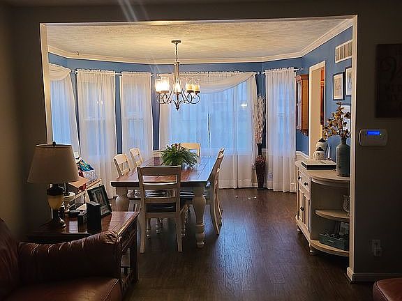 5th image of 1464 Saddlebrook Ln