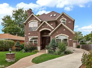 836 N Delphia Ave, Park Ridge, IL 60068