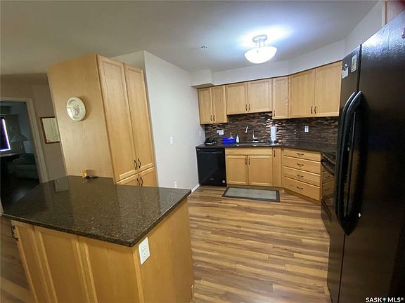 3rd image of 345 Morrison Dr #206