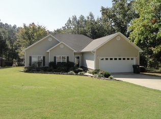 3701 Burdyshaw Dr, Jonesboro, AR 72405
