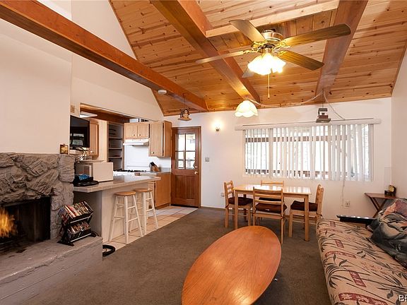 2nd image of 441 Sugarloaf Blvd