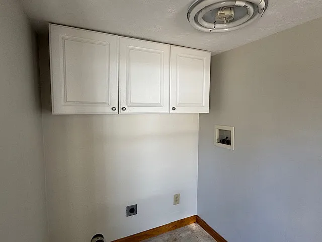 950 Wachusett St — Photo 8