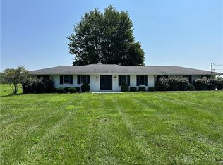 4162 Weisenberger Rd, Lebanon, OH 45036