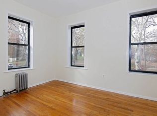 19-05 22nd Rd #2, Astoria, NY 11105
