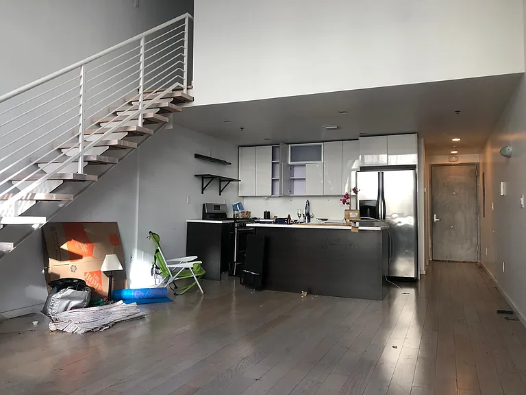 728 Market St #201 — Photo 15